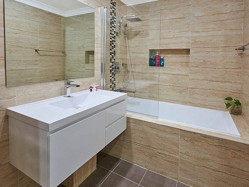 2 Lucinda Grove, Winston Hills NSW 2153