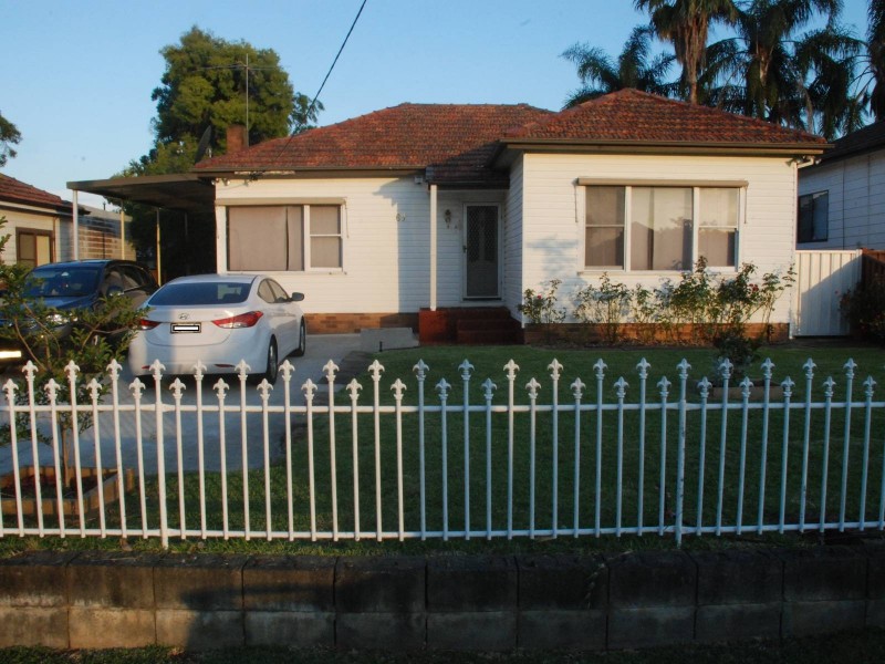 69 Ballandella Road, Toongabbie NSW 2146