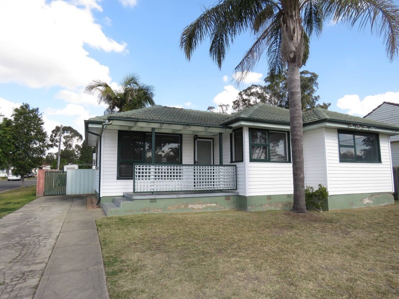 14 Dagmar Crescent, Blacktown NSW 2148