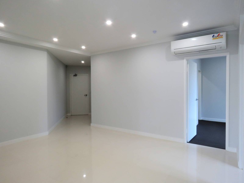 2/58 Fitzwilliam Road, Toongabbie NSW 2146