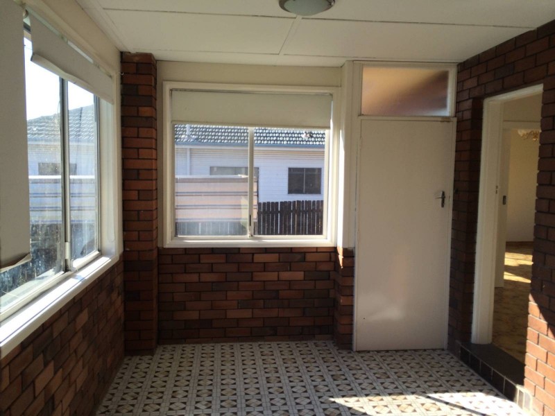 28 Pendle Way, Pendle Hill NSW 2145