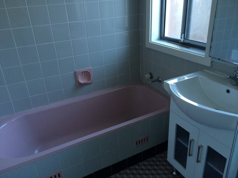 28 Pendle Way, Pendle Hill NSW 2145