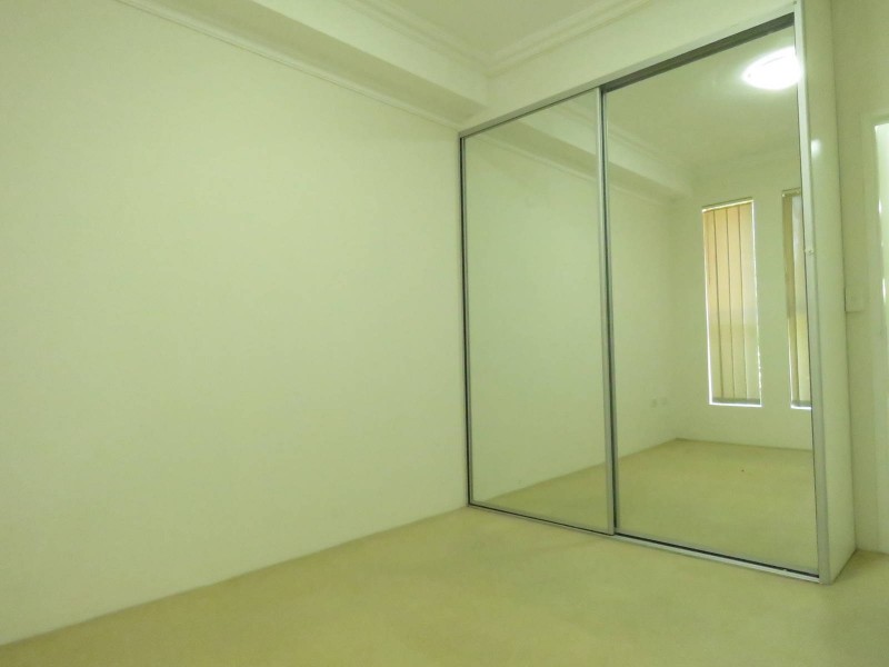 2/30-44 Railway Terrace, Merrylands NSW 2160