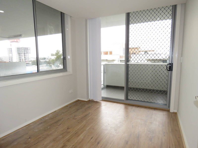 310/12 Fourth Avenue, Blacktown NSW 2148