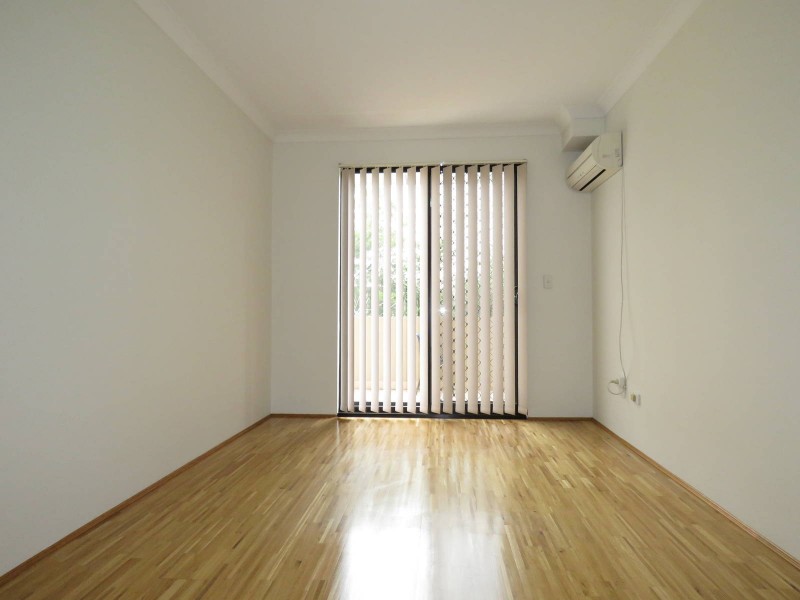 3/10-12 Reid Avenue, Westmead NSW 2145