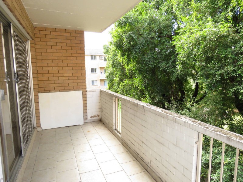 21/10-12 Thomas Street, Parramatta NSW 2150