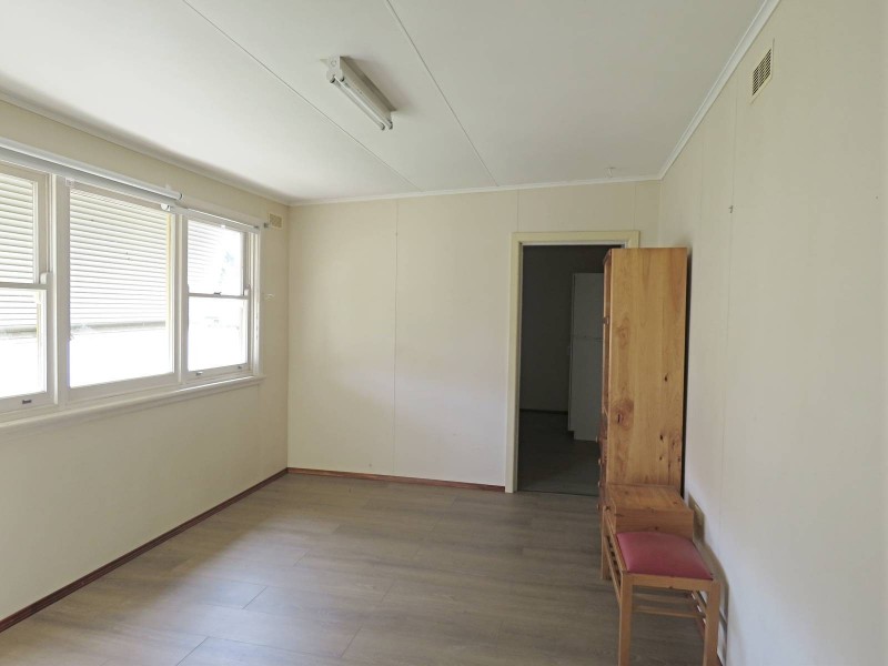 14 Melody Street, Toongabbie NSW 2146