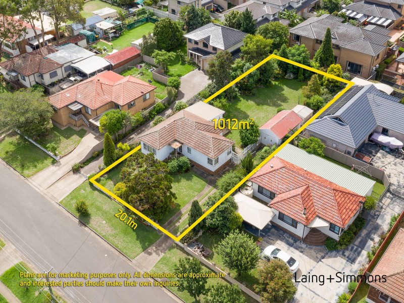 11 Marcia Street, Toongabbie NSW 2146