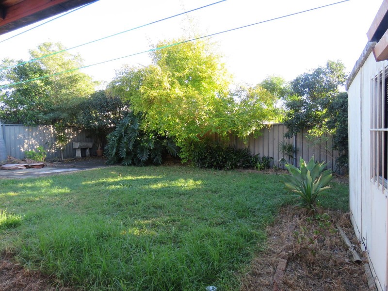 24 Yoogali Street, Merrylands NSW 2160