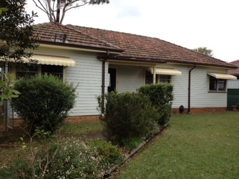 7 Octavia Street, Toongabbie NSW 2146