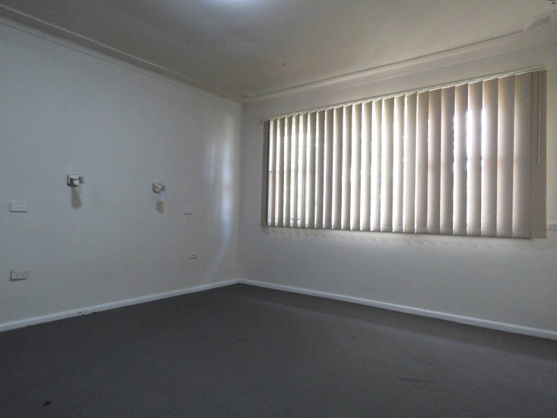 7 Kooba Street, Merrylands NSW 2160