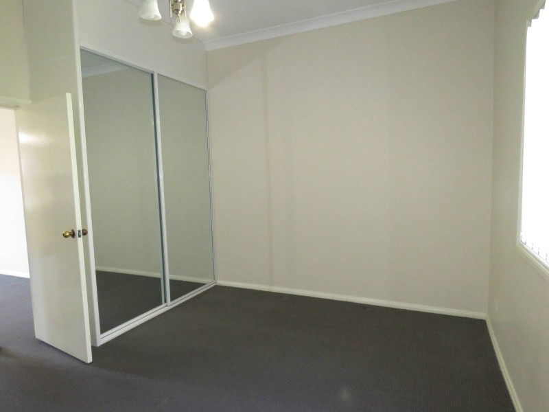 5 School Parade, Westmead NSW 2145