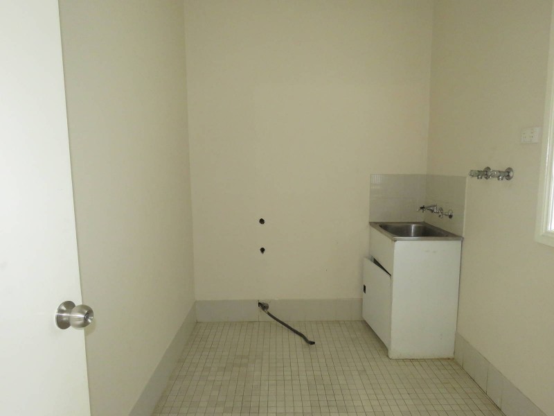 5 School Parade, Westmead NSW 2145