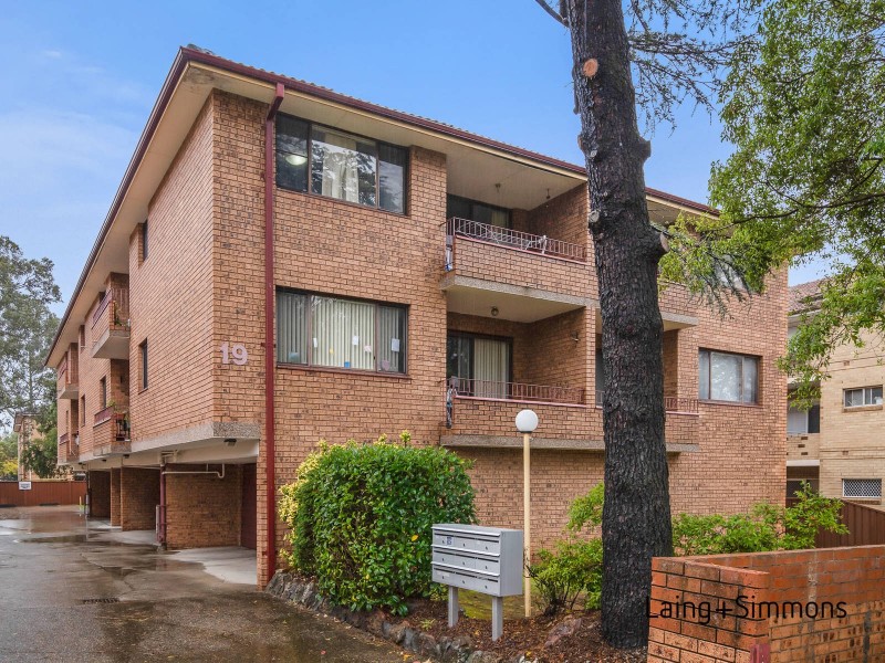 3/19  Caroline Street, Westmead NSW 2145