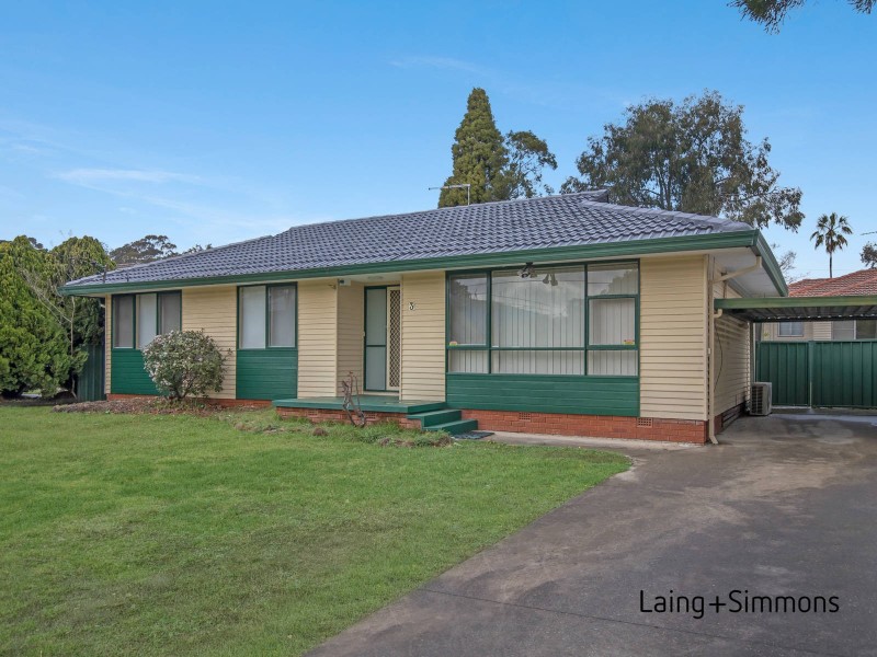 3 Pamela Place, Girraween NSW 2145