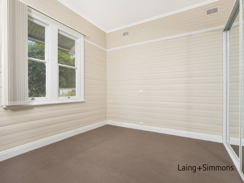 137 The Avenue, Granville NSW 2142