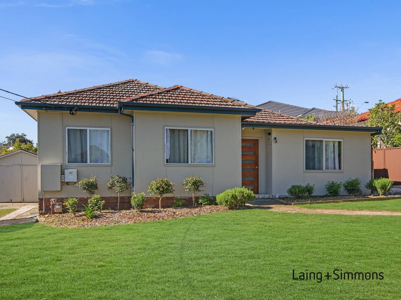 55 Scott Street, Toongabbie NSW 2146