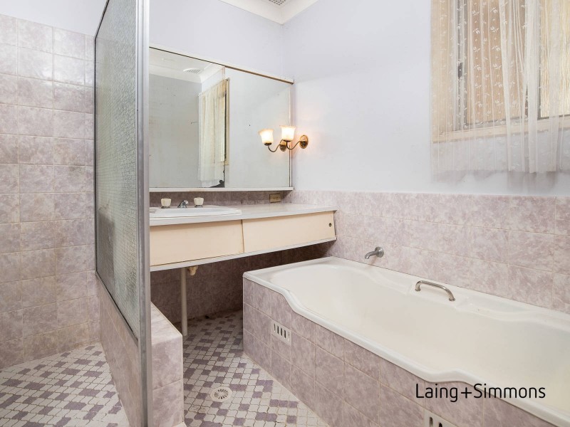 79 Kootingal St, Greystanes NSW 2145