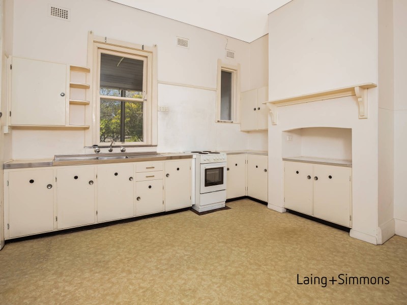 10 McKern Street, Wentworthville NSW 2145