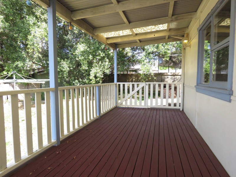 30 Scott Street, Toongabbie NSW 2146