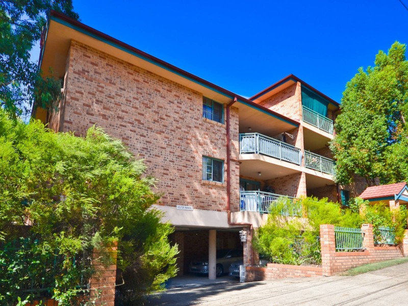 13/249 Dunmore Street, Pendle Hill NSW 2145