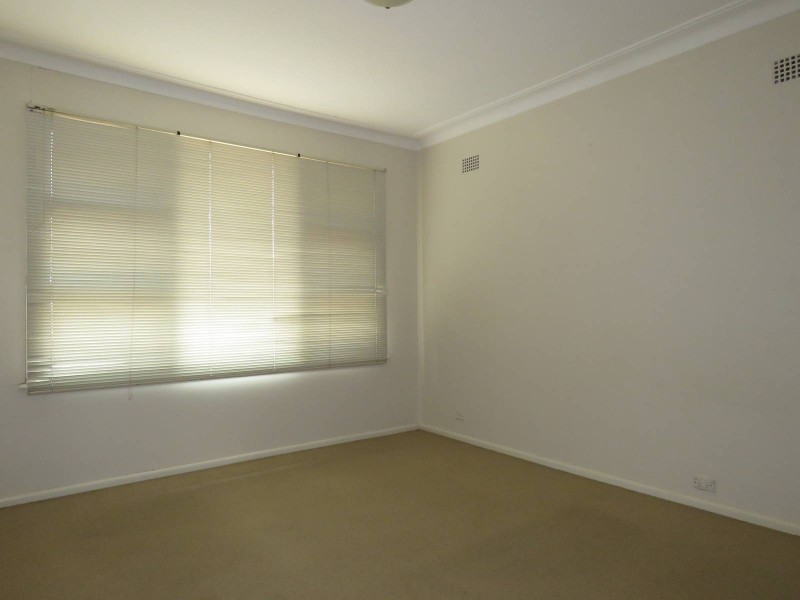 1 Saxby Street, Girraween NSW 2145