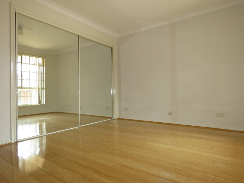 2/5-7 Mimosa Avenue, Toongabbie NSW 2146