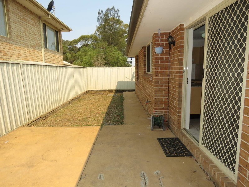 2/5-7 Mimosa Avenue, Toongabbie NSW 2146