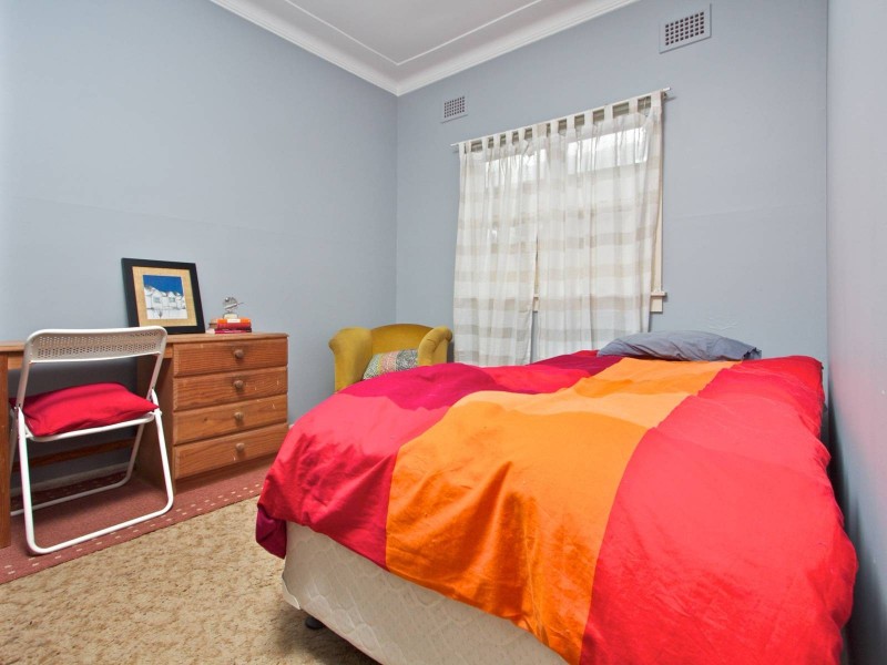 4 Bethel Street, Toongabbie NSW 2146