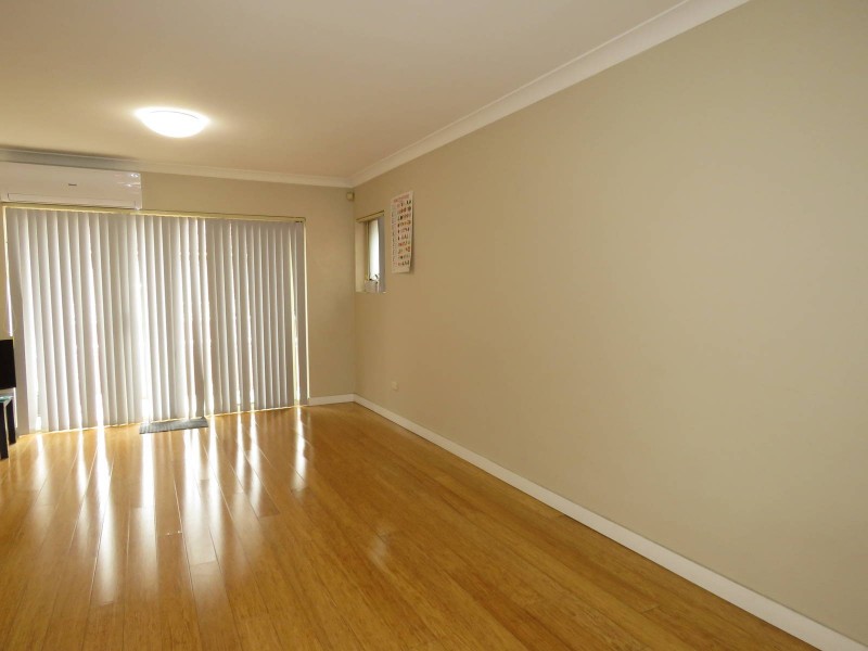 21/211-215 Dunmore Street, Wentworthville NSW 2145