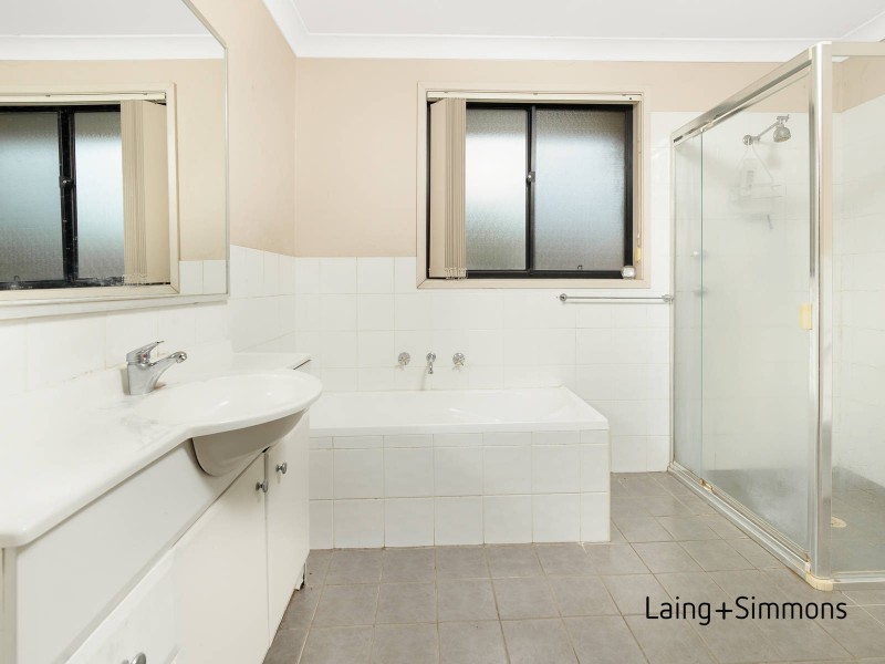 4 Lismore Street, Pendle Hill NSW 2145