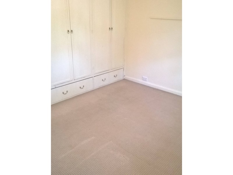 36 Moree Avenue, Westmead NSW 2145