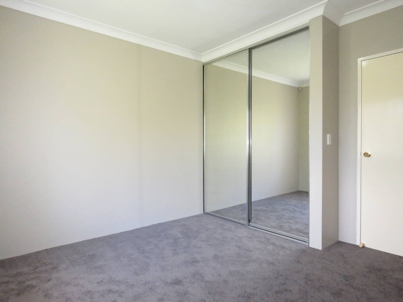 6/8 Alexandra Avenue, Westmead NSW 2145