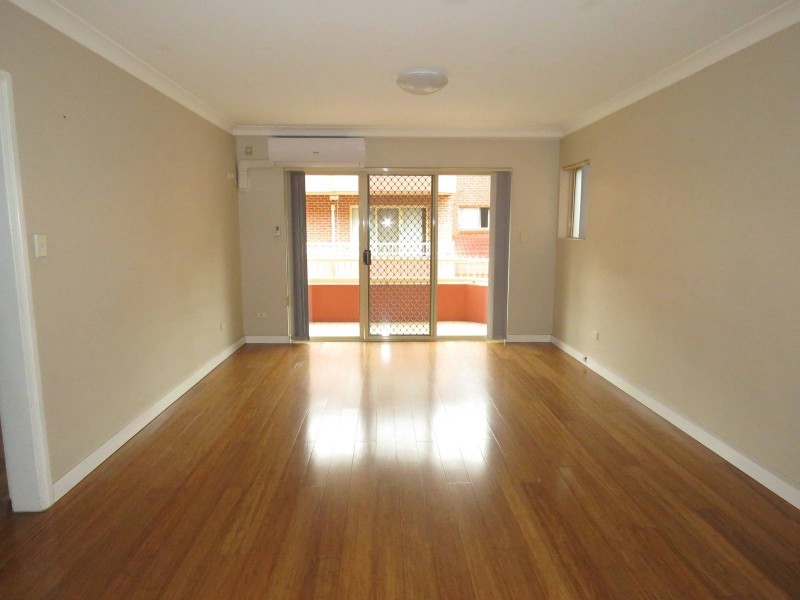 19/211 Dunmore Street, Wentworthville NSW 2145