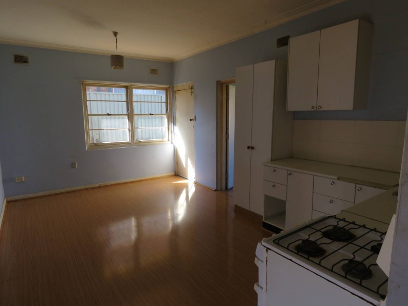 22 Austral Avenue, Westmead NSW 2145