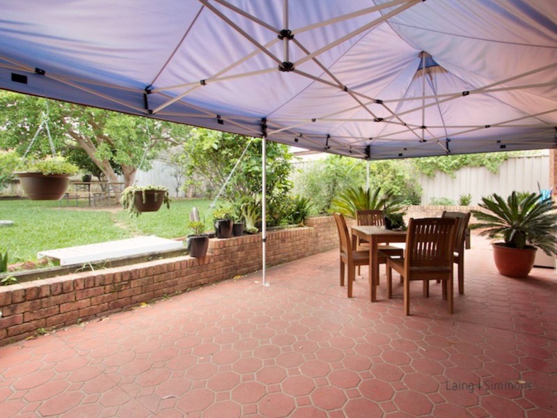 5 Fullagar Rd, Wentworthville NSW 2145