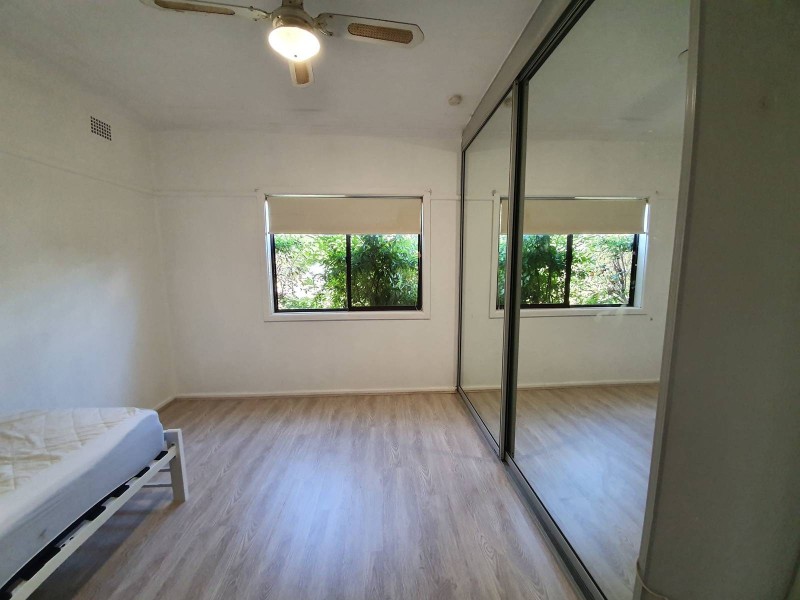 11  Derbyshire Avenue, Toongabbie NSW 2146