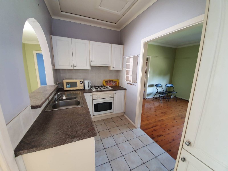 11  Derbyshire Avenue, Toongabbie NSW 2146