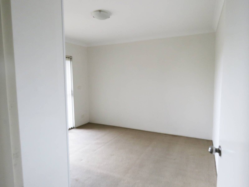 1/122 Good Street, Granville NSW 2142