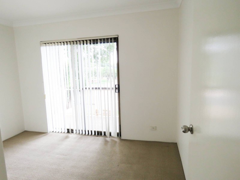 1/122 Good Street, Granville NSW 2142