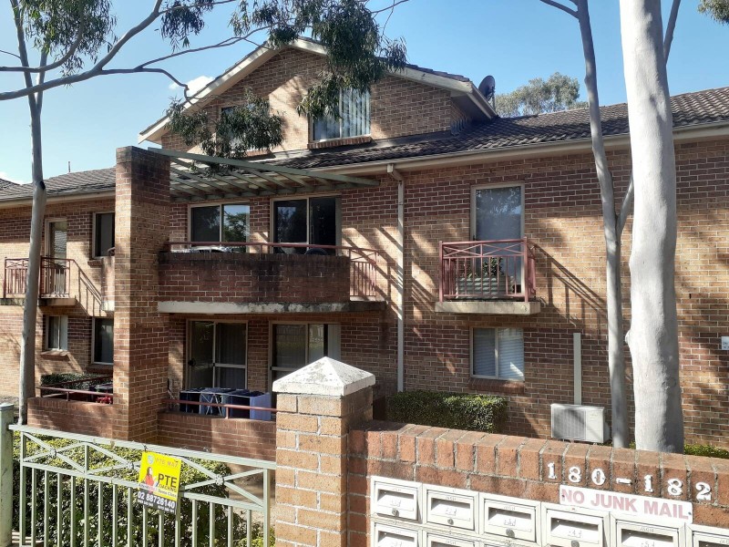 12/180-182  Station Street, Wentworthville NSW 2145