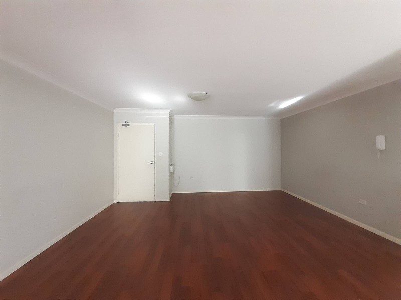 4/9 Wallace Street, Blacktown NSW 2148