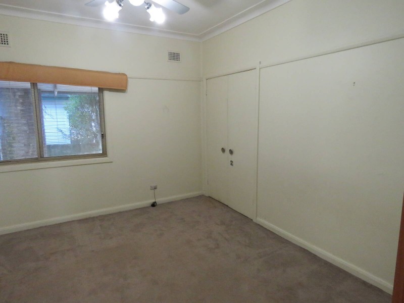 33 Essington Street, Wentworthville NSW 2145