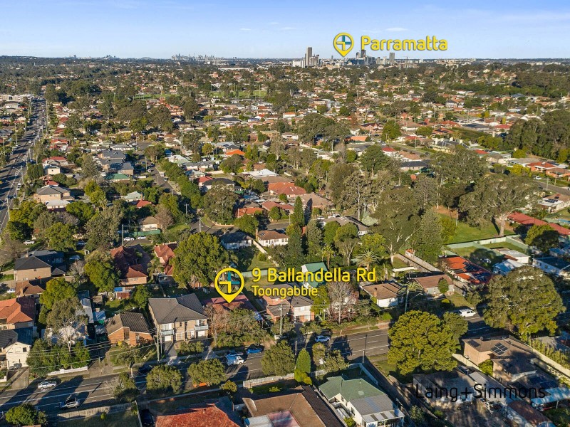 9 Ballandella Rd, Toongabbie NSW 2146