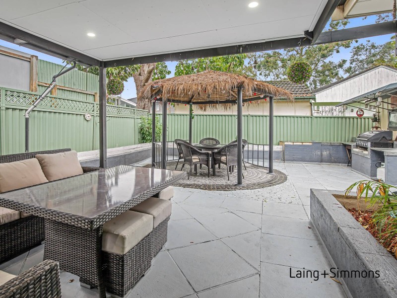 11 Cosimo Street, Toongabbie NSW 2146