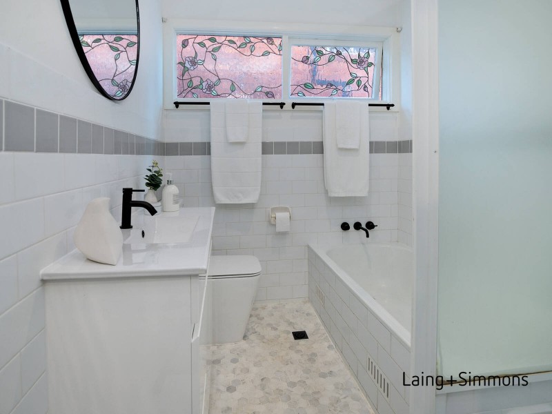 17  Michelle Drive, Constitution Hill NSW 2145