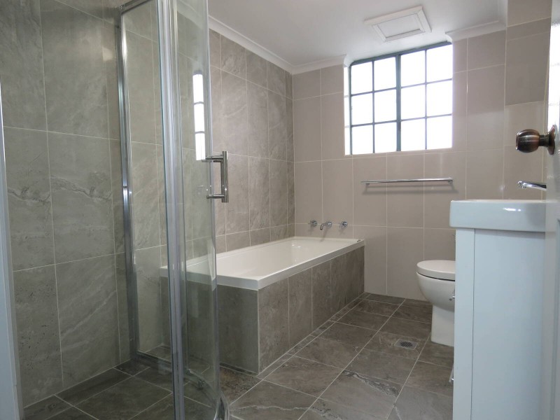 1/249 Dunmore Street, Pendle Hill NSW 2145