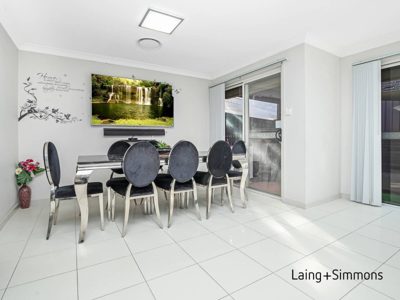 2/37 Binalong Road, Pendle Hill NSW 2145