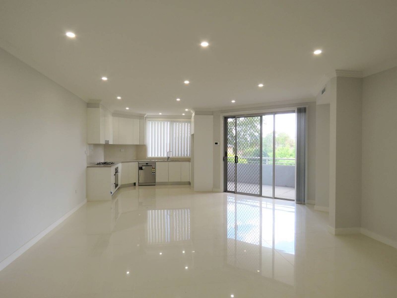 1/58-62 Fitzwilliam Road, Old Toongabbie NSW 2146