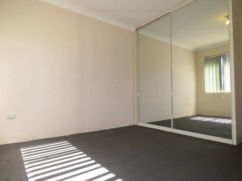 22/261 Dunmore Street, Pendle Hill NSW 2145